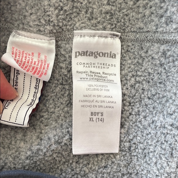 Patagonia Boys' Gray Fleece Jacket XL (14) - Picture 2 of 5